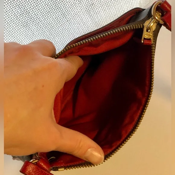 COACH Signature Crossbody - Picture 5 of 5